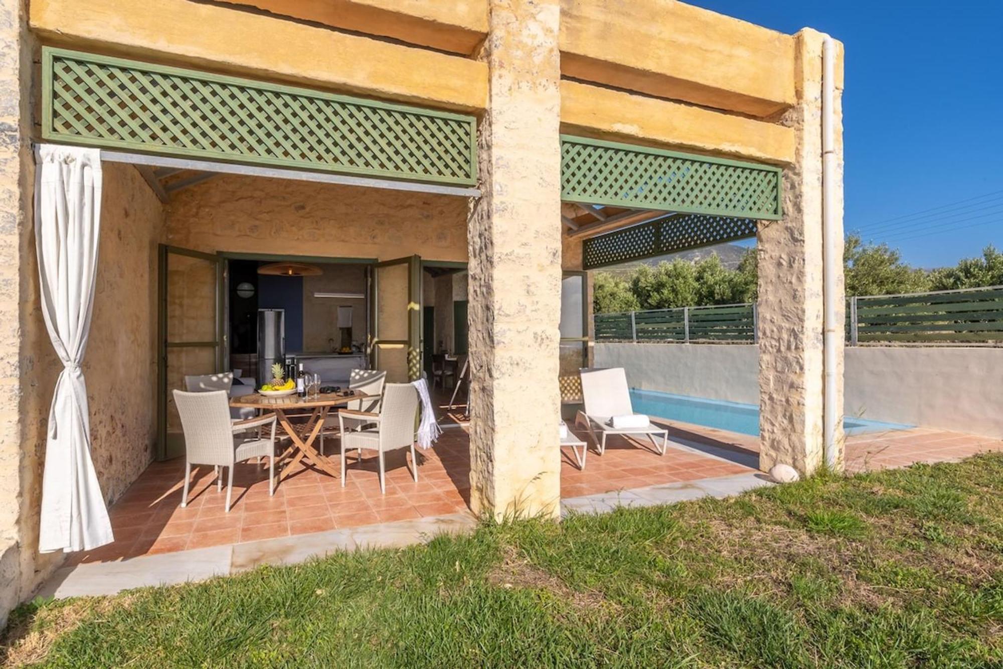 Villa Mediterranea, With Heated Pool Livadia  Zewnętrze zdjęcie