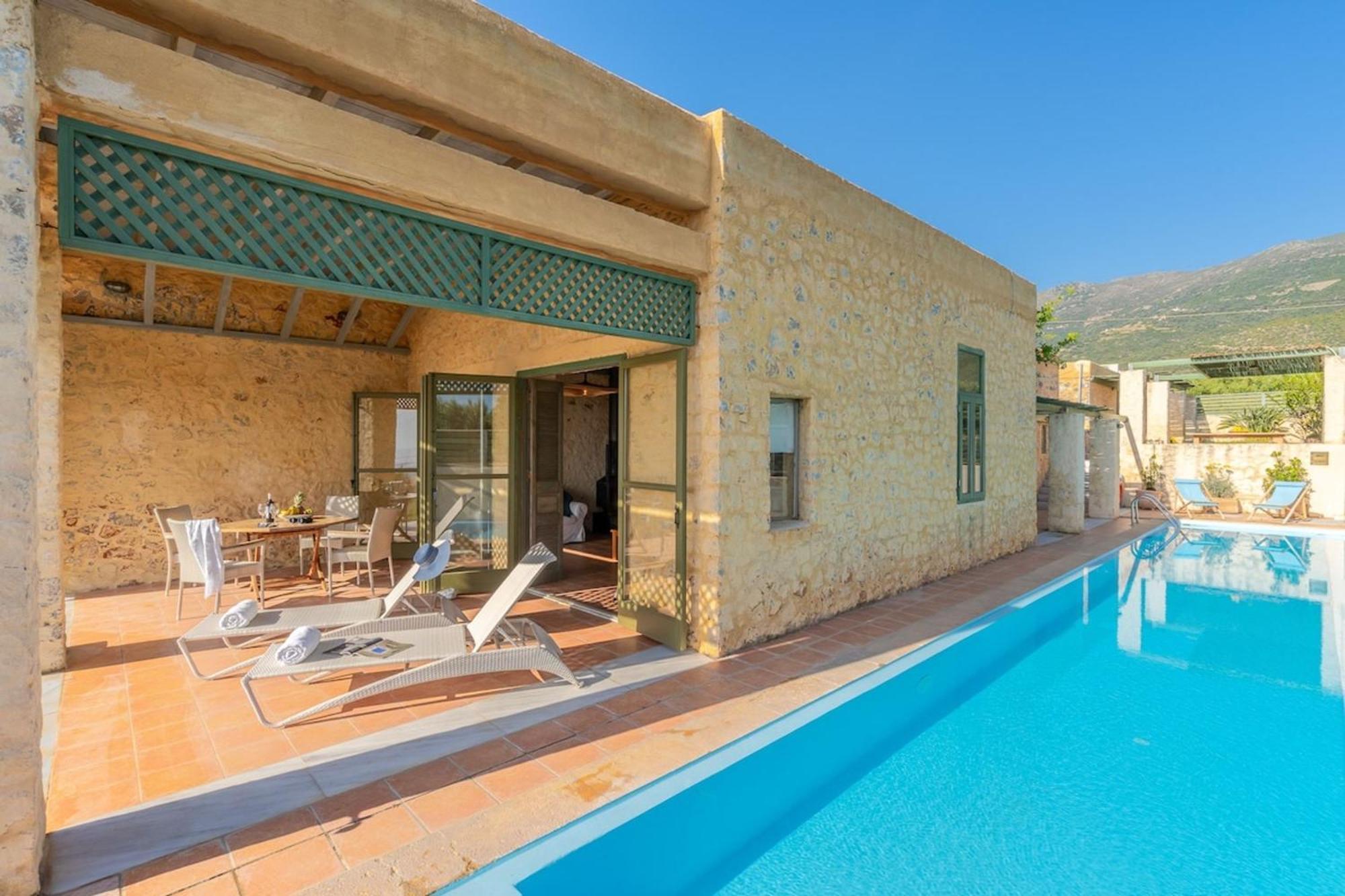 Villa Mediterranea, With Heated Pool Livadia  Zewnętrze zdjęcie