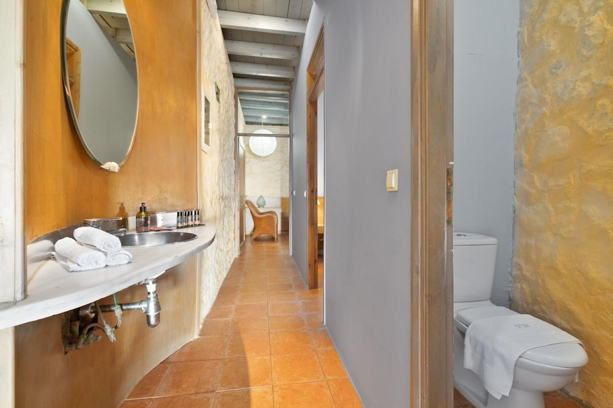 Villa Mediterranea, With Heated Pool Livadia  Zewnętrze zdjęcie